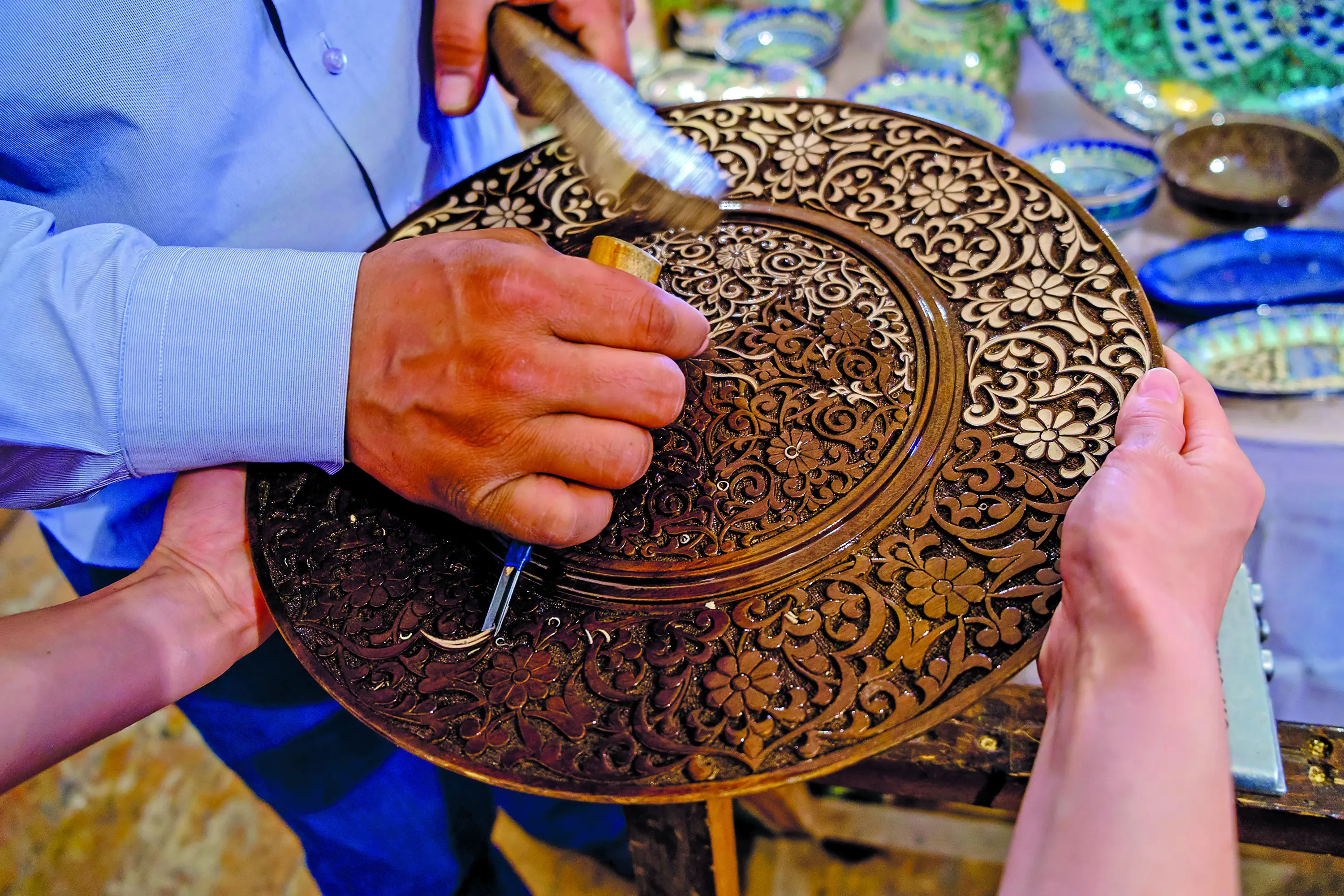 RF Uzbekistan Carving Shutterstock 269159195